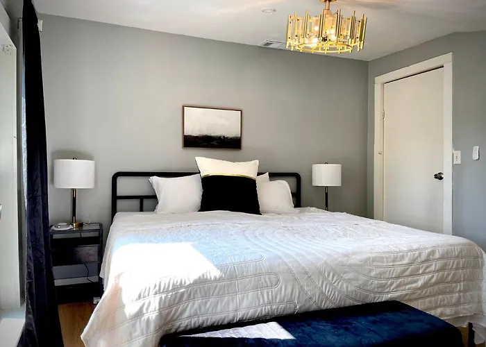 Cozy Old Chicago